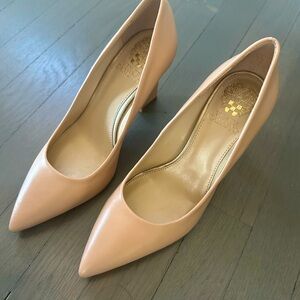 Vince Camuto Nude Pumps - 7.5